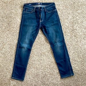 Super stretchy and comfy slim jeans like NEW 32’